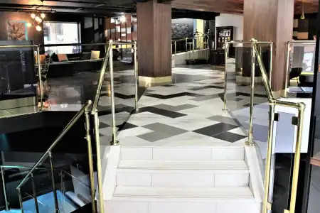 Empire Suites - 12