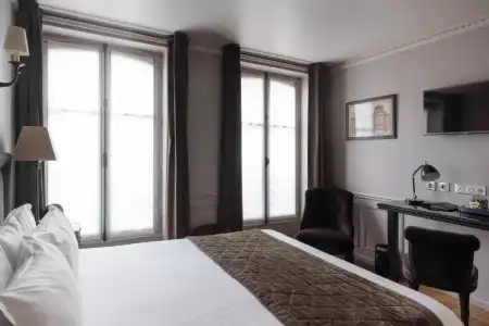 Saint Louis Pigalle - 55