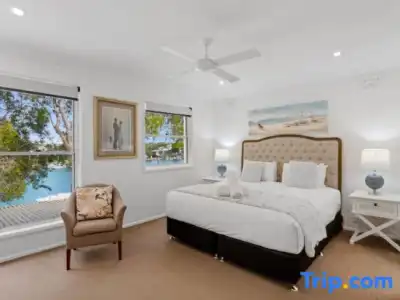 Noosa Entrance Waterfront Resort - 160
