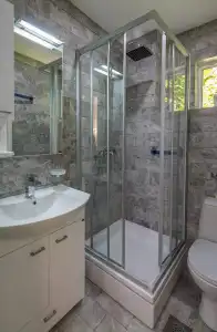 Central Park Residence Guest House - 25