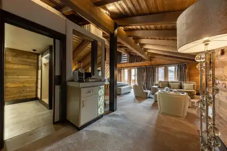 Ultima Gstaad - 6