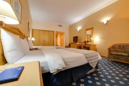 Grand Continental - 33