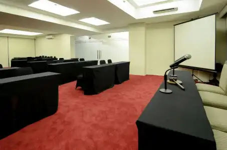 1O1 URBAN Jakarta Thamrin - 15
