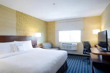 Fairfield Inn & Suites New York Queens/Fresh Meadows - 43