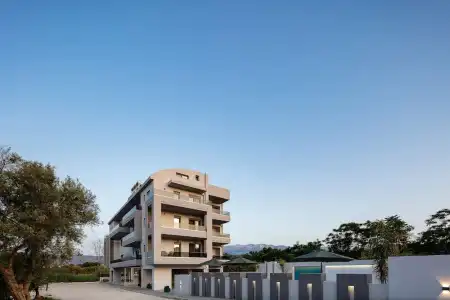 Aurora Apartments - 0