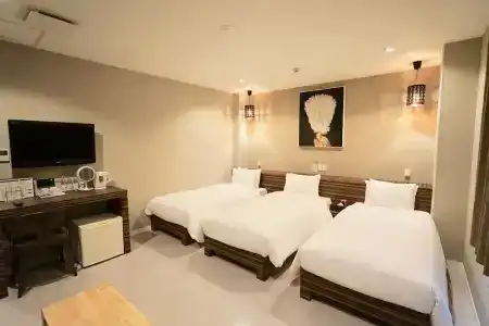 88 Shinsaibashi - 60