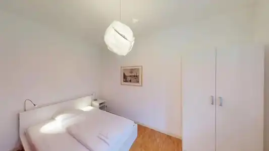 Unique Serviced Living at Airport Line - 51