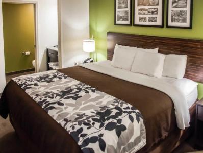 Garner Topeka West, by IHG - 25