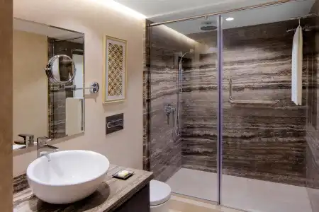 Hyatt Regency Dubai - 8
