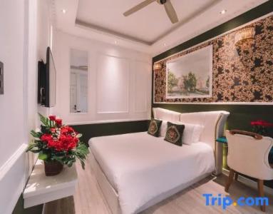 Dalat Boutique - 103