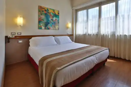 Best Western Piccadilly - 53