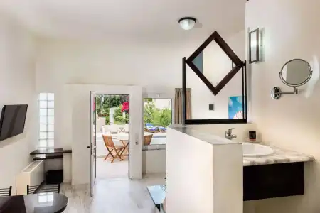 Forum Suites - 3