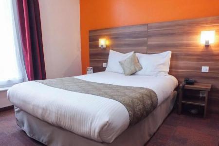 Cecil Metz Gare - 38