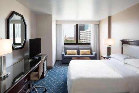 Sheraton Norfolk Waterside - 77