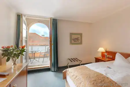 Premier Inn Passau Weisser Hase - 2