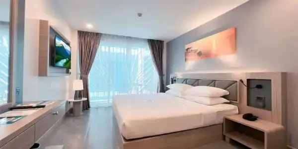 Clarian Beach Patong - 95