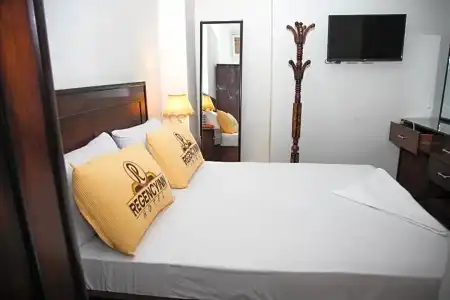 Regency inn - 5