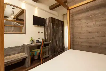 Best Western Maison B - 15