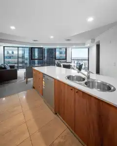 Oaks Brisbane on Felix Suites - 26