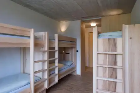 Youth Hostel Saanen-Gstaad - 35