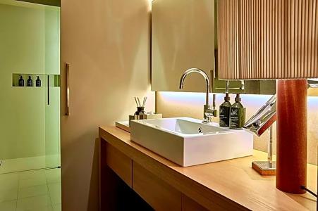 Sir Victor, part of Sircle Collection - 56