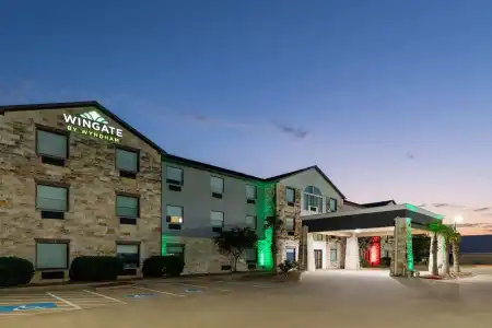 Wingate by Wyndham College Station South - 13