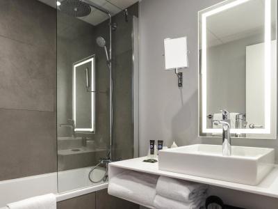 Novotel Annecy Centre - 8