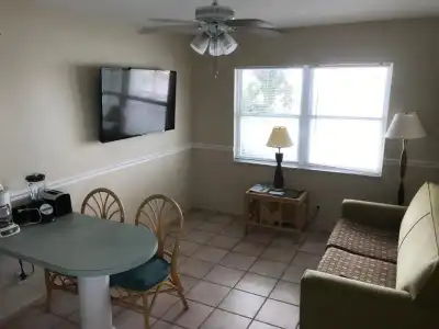 Miramar Beach Resort - 20