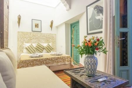 Riad Swaka - 54