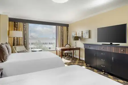 Omni Houston - 46