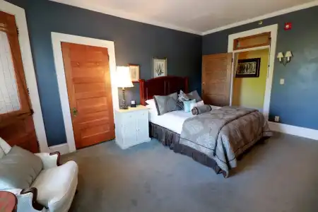Inn at 835 Boutique - 102