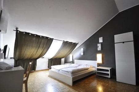 Five Elements Hostel and Capsules Frankfurt - 58