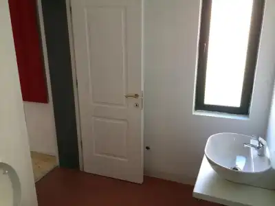 Liqeni Tirana - 8
