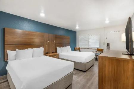 Best Western Plus Clocktower Inn - 138