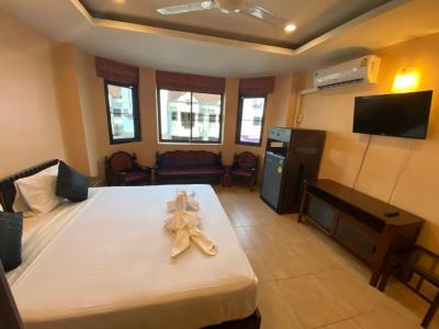 ZEN Rooms Soi Paradise Patong - 34