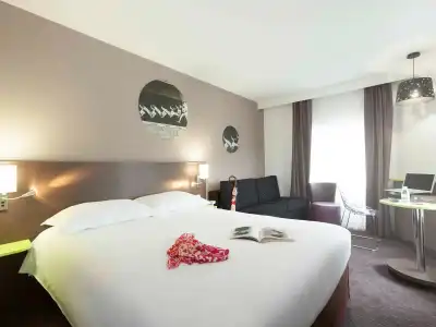 ibis Styles Beaune Centre - 3
