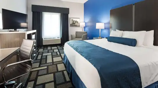 Best Western Plus Birmingham Inn  Suites - 49