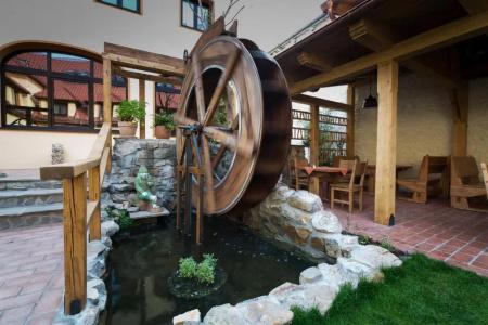 Selsky Dvur - Bohemian Village Courtyard - 27