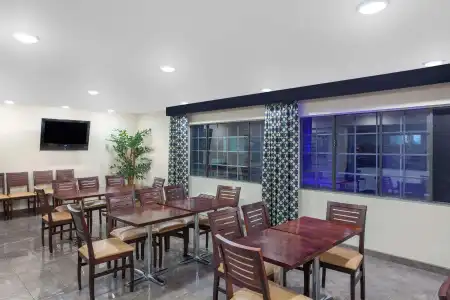 3 Bedroom Community House - 11