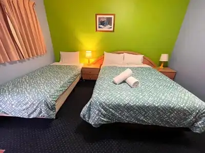 City East Motel - 15