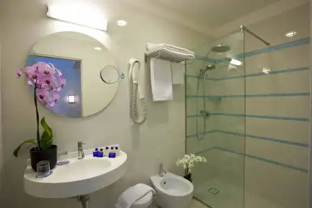 Luxor Beach Boutique Cattolica - 9