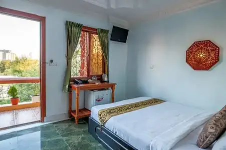 RS II Guesthouse - 53
