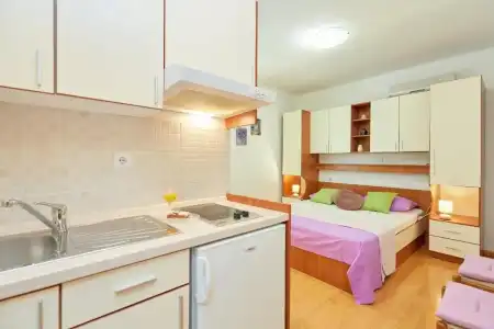 Apartments Zelic Tucepi - 80