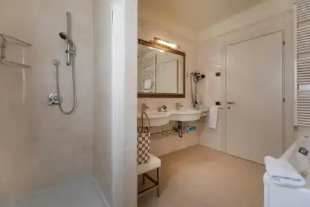 Park Imperial Centro Tao Natural Medical Spa - 203