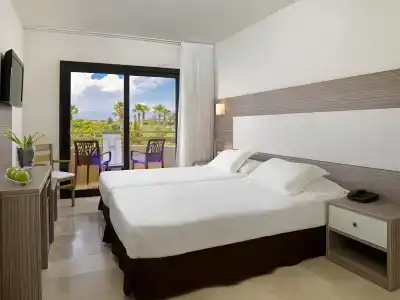 H10 Cambrils Playa - 4