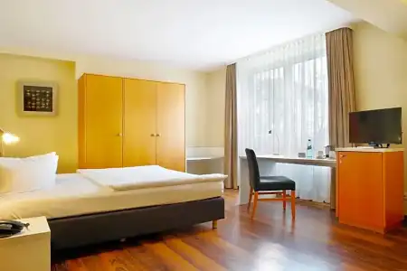 Best Western Macrander Dresden - 43