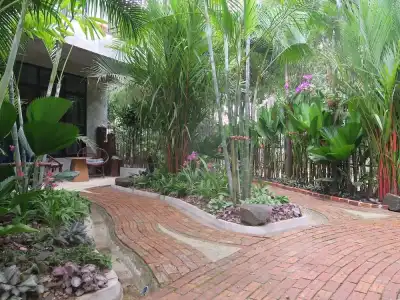 The Picturebook Guesthouse - 15