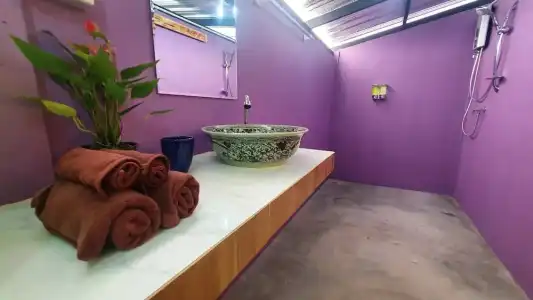 Moonshine Resort Chumphon - 71