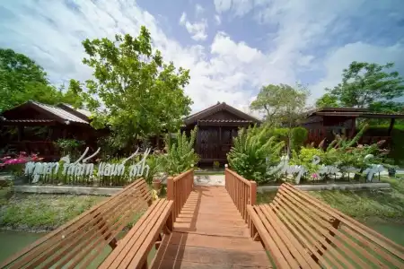 Pludhaya Resort & Spa - 52