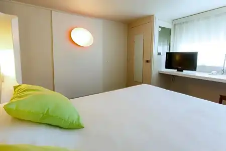 Campanile NATURE - Montpellier Sud - 35